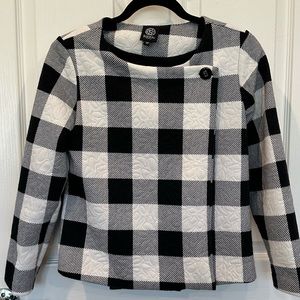 Women’s jacket blazer flattering suit coat